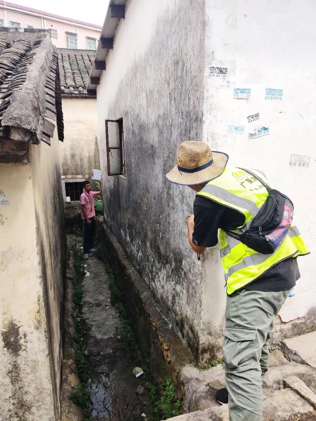 ��Ϫ����һ����Ŀ��ʵحͻ�����������������������ϣ�